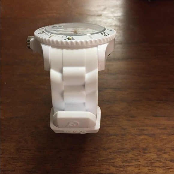 COPY - Ice watch - Picture 4 of 7